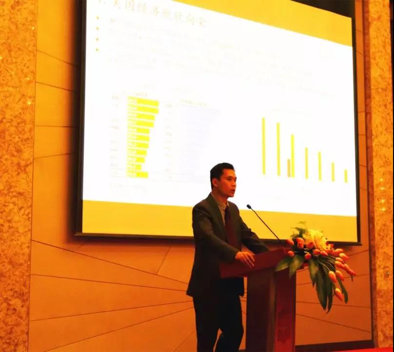 【動(dòng)態(tài)新聞】聚焦專業(yè)、砥礪前行——天堂硅谷行業(yè)聚焦基金策略會(huì)圓滿舉行