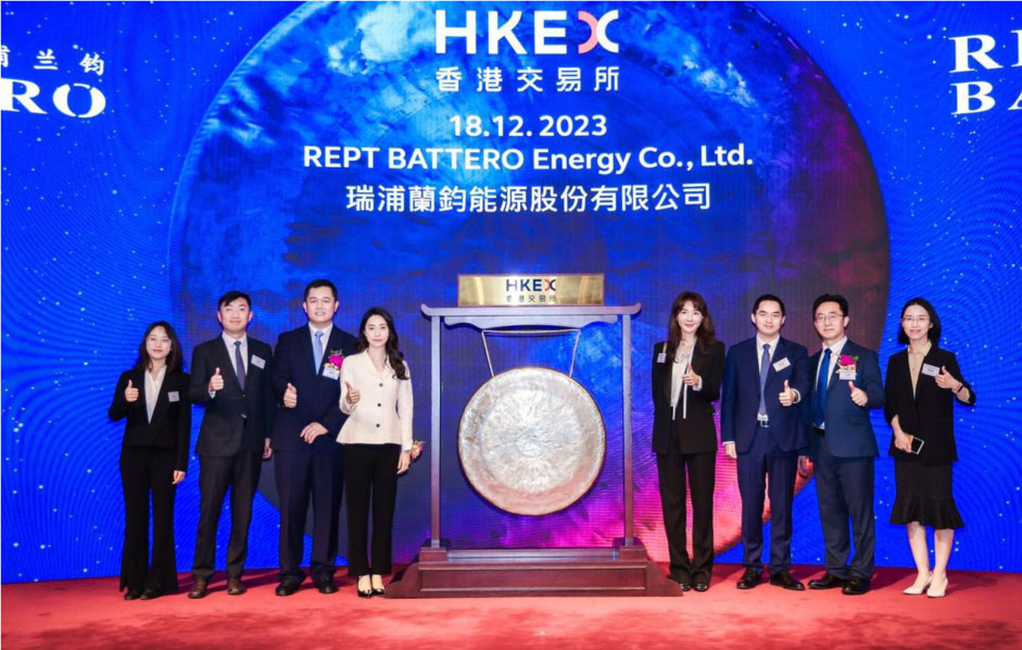 17028937058976425A3B.jpg ppp.jpg